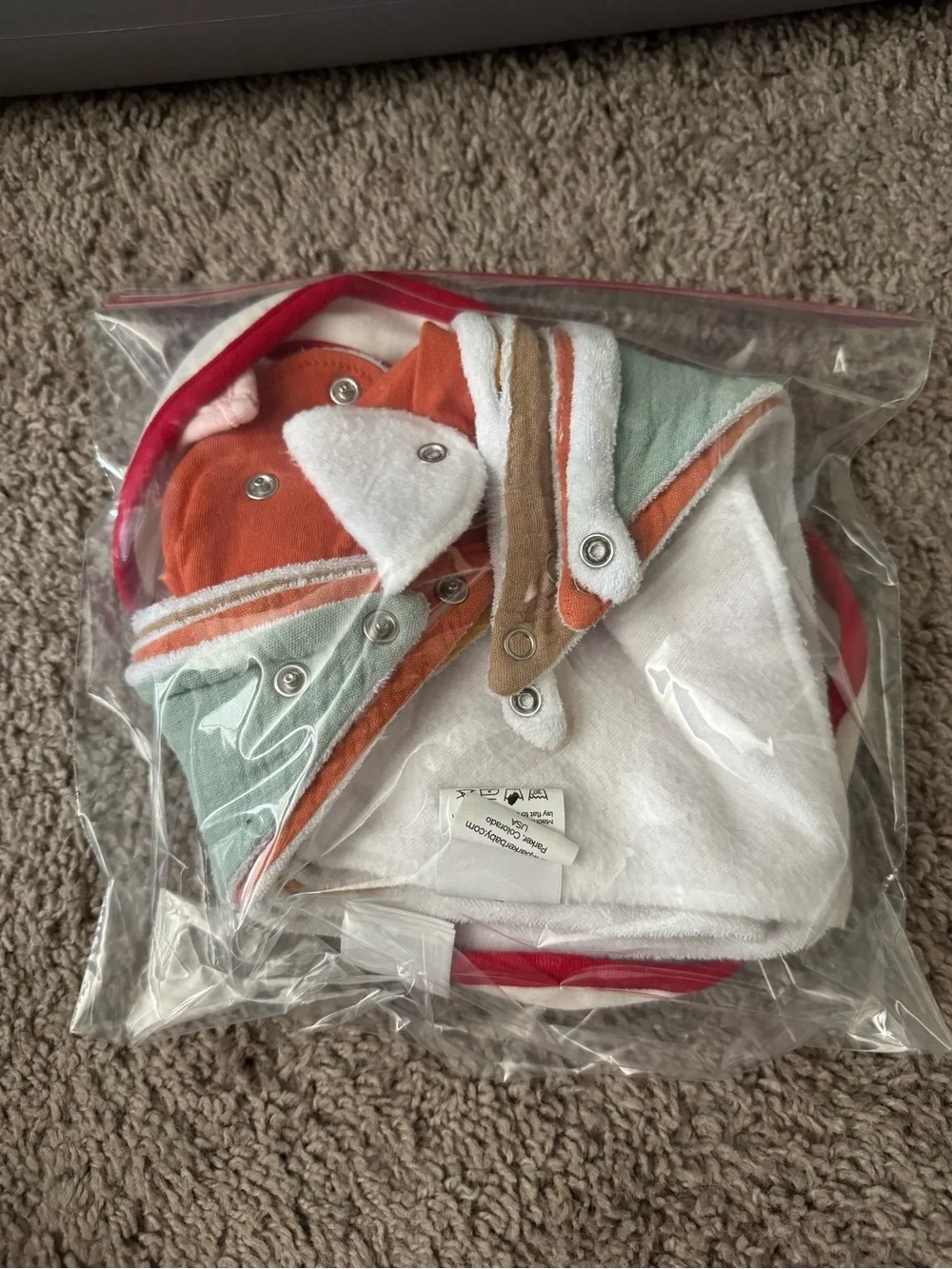 Bag of 7 Cloth Bandana-Style Bibs